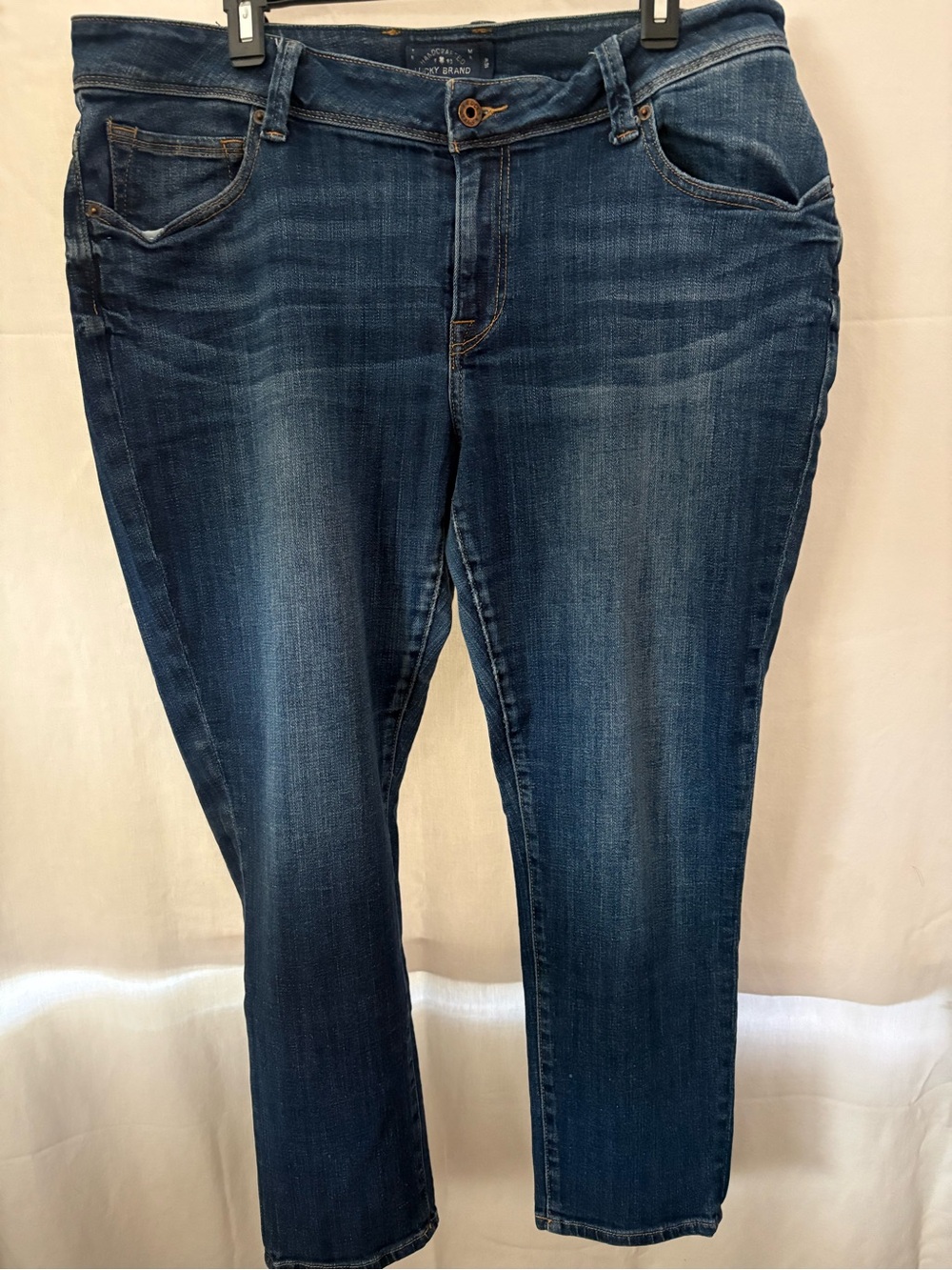 Lucky Brand Mid-Rise Ankle Jeans in Dark Blue Wash